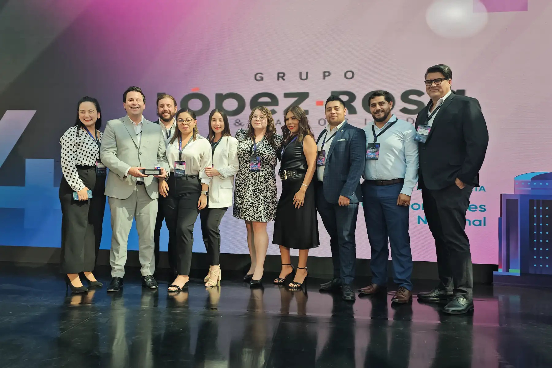 Gianni Rosa y Equipo Grupo López-Rosa